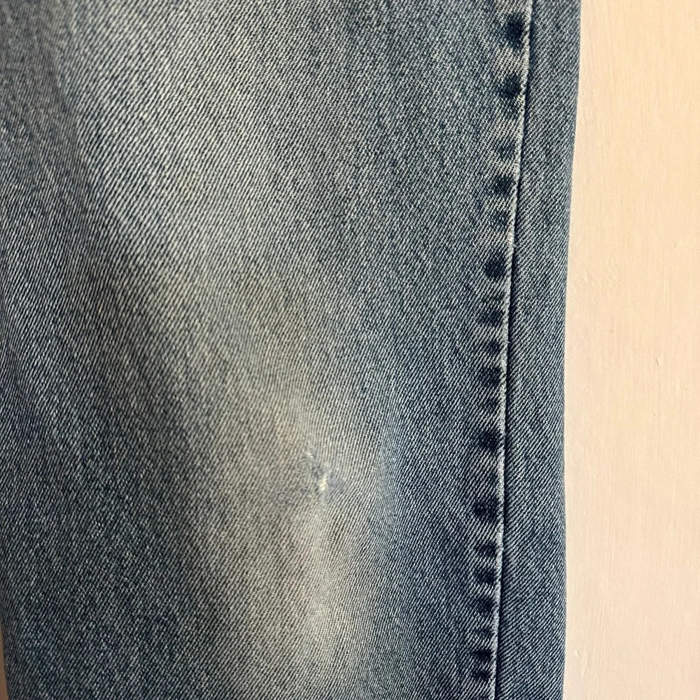 Levi’s 550 Vintage High Waisted Mom Jeans Classic Tapered Leg Relaxed Fit 30” - Picture 4 of 10